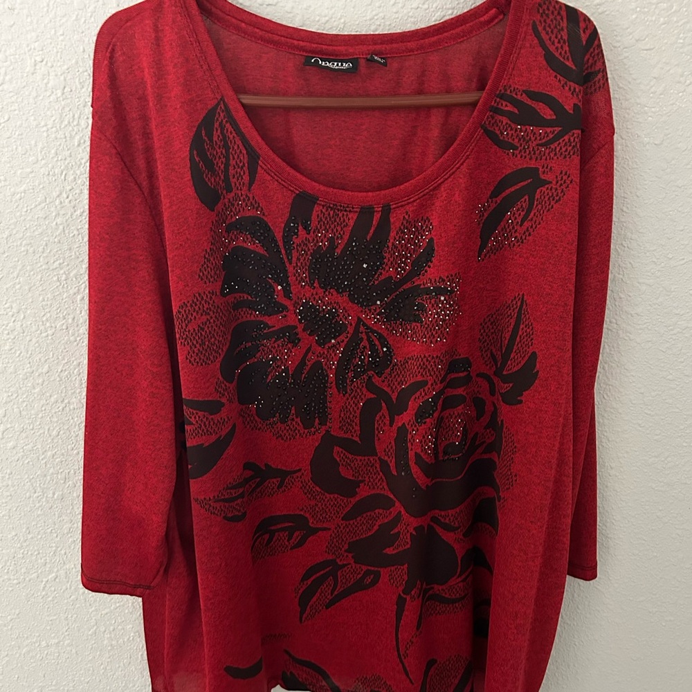 Sparkled light weight top